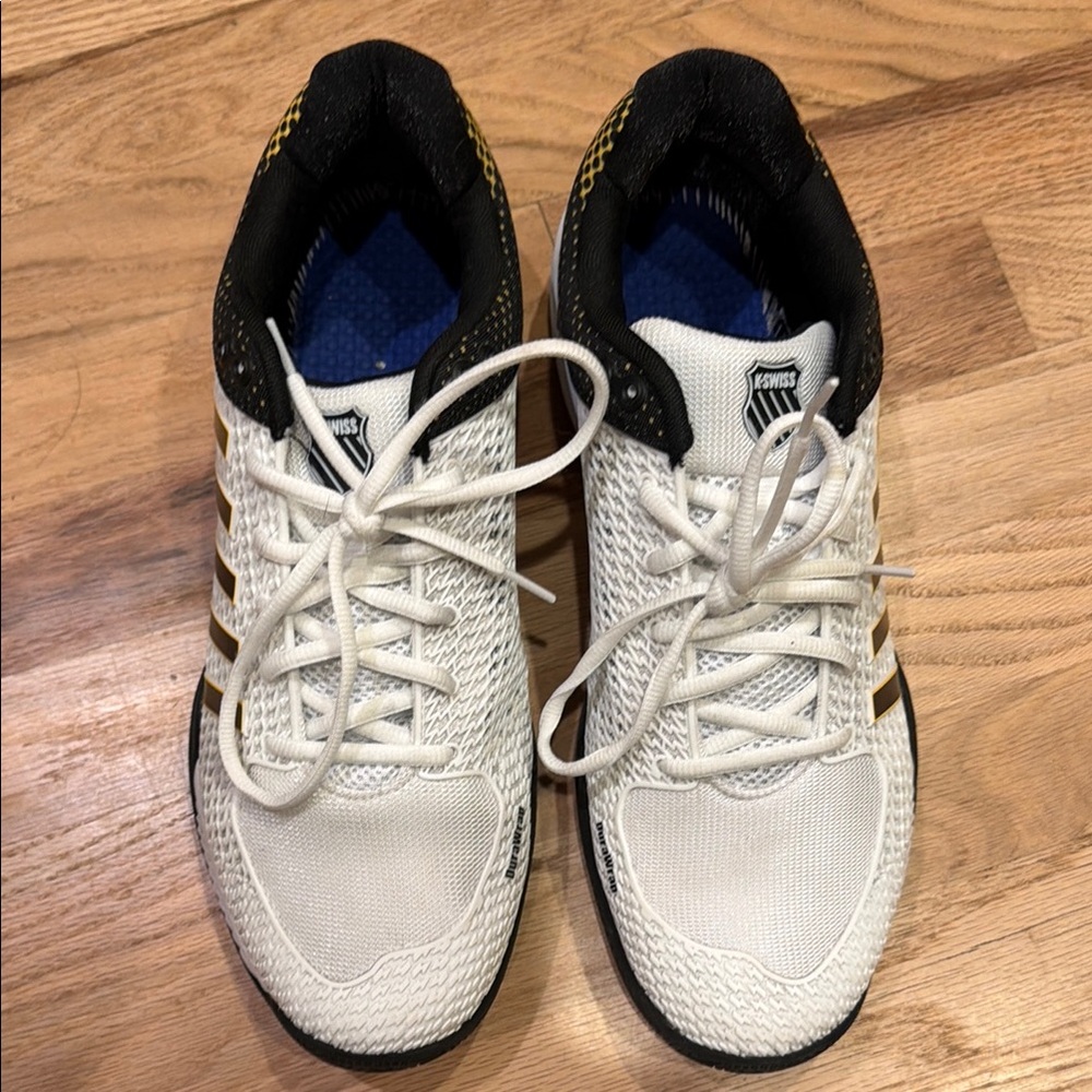 K-Swiss Men’s White Sneakers with Black and Gold Accents